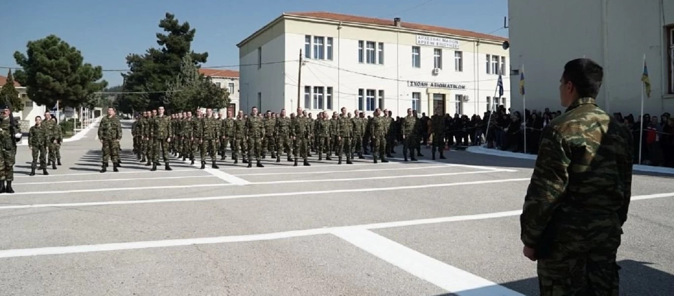 Λαμία: Νεοσύλλεκτος φαντάρος μπήκε σε καραντίνα - Βρέθηκε θετικός σε τεστ κορωνοϊού